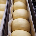 Pain de mie maison dans le moule